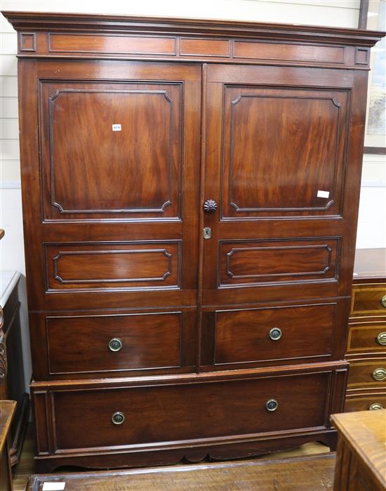 A Regency mahogany linen press W.147cm